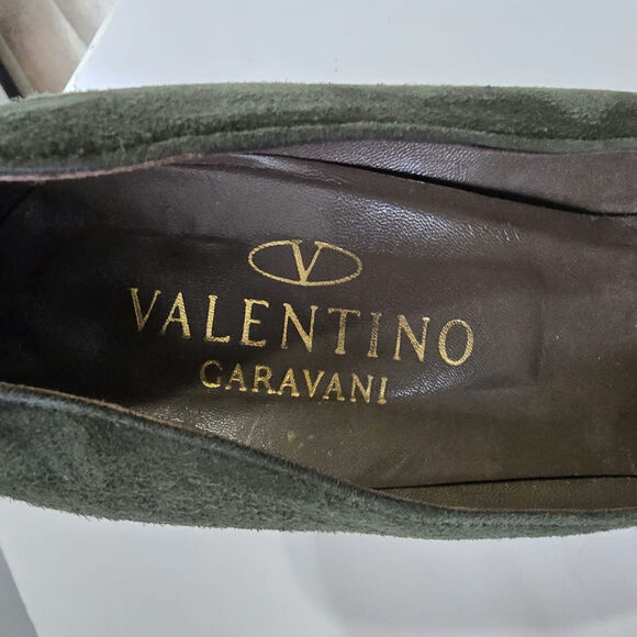 Moss Green Suede Floral Valentino pumps sz 39.5 / 8.5 - Picture 9 of 9